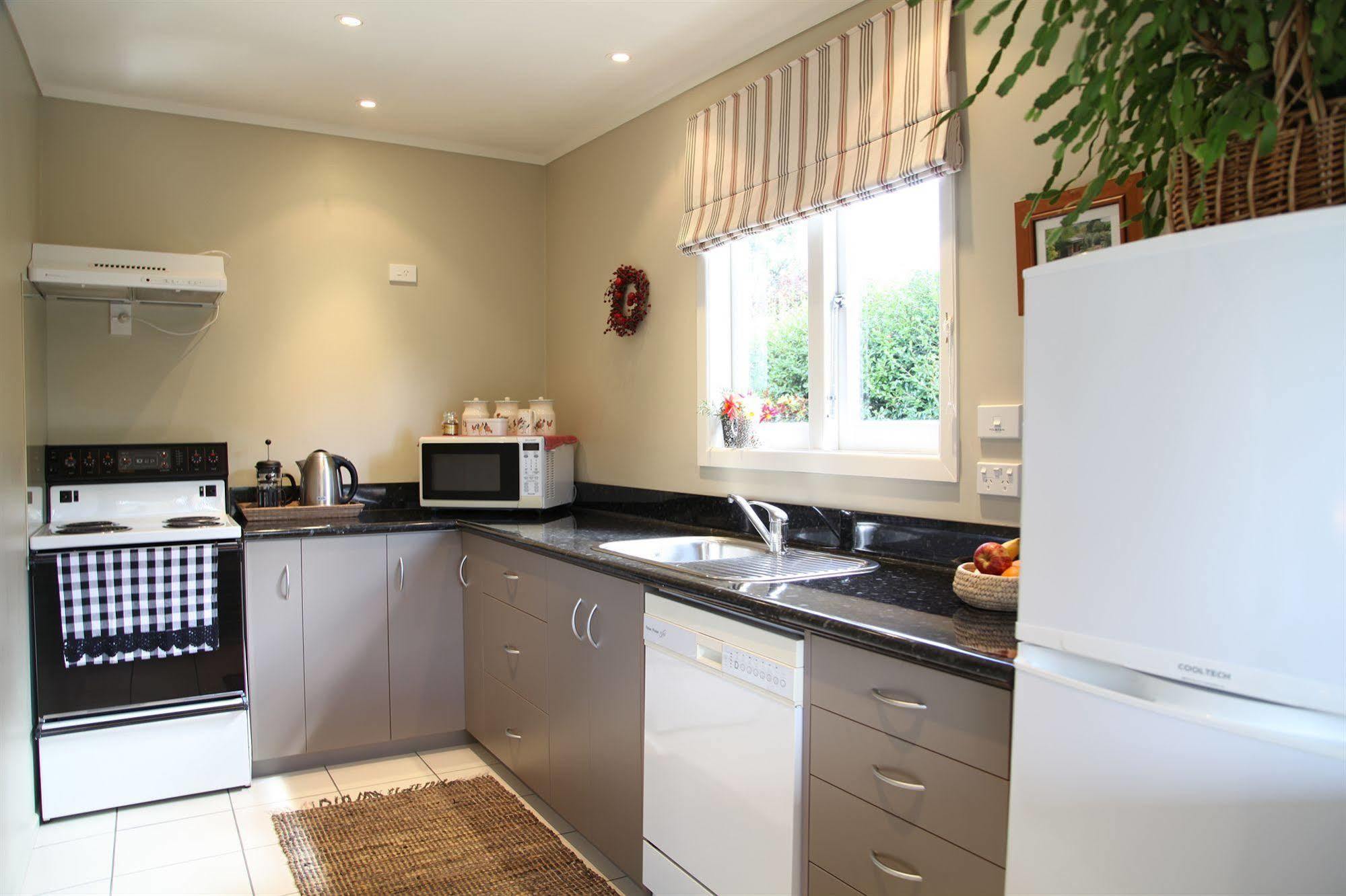 Bradleys Garden Bed And Breakfast Taumarunui Exterior foto