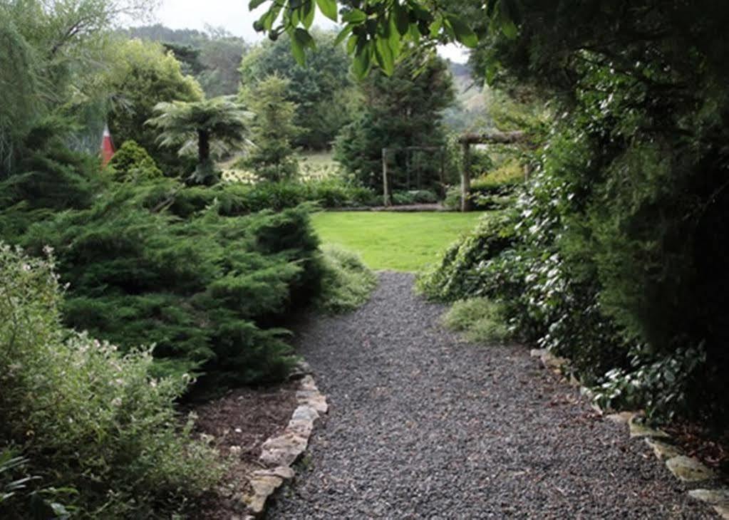 Bradleys Garden Bed And Breakfast Taumarunui Exterior foto